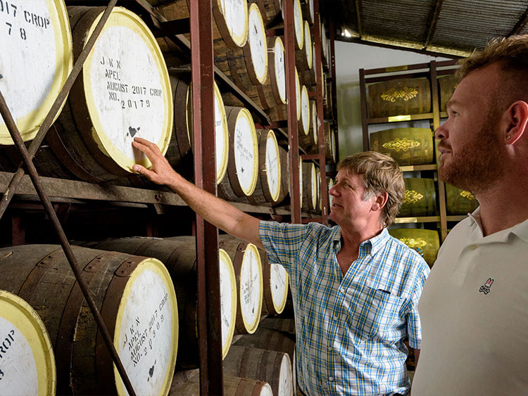 dtours-jamaica-attractions-appleton-estate-rum-factory-2