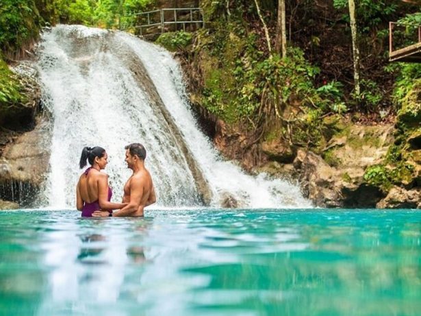 blue hole ocho rios