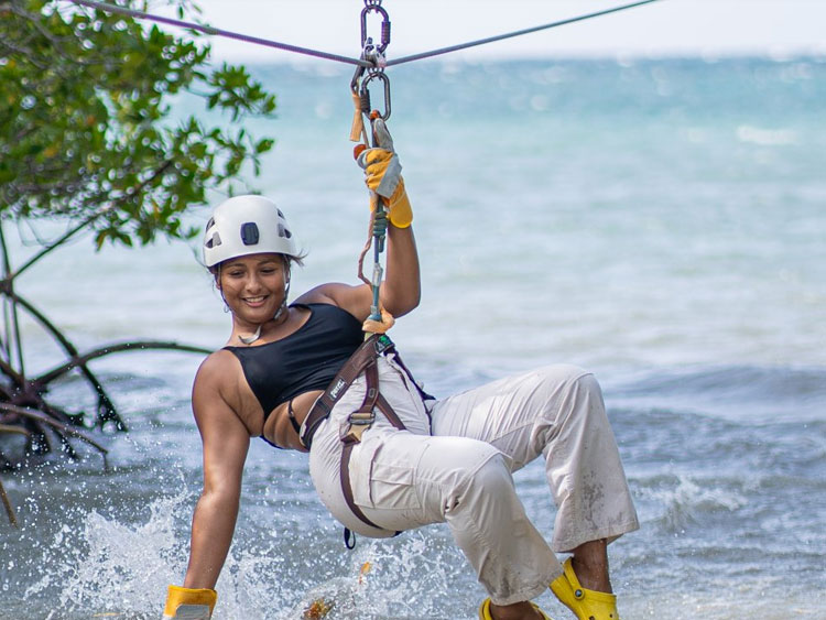 dtours-jamaica-attractions-chukka-ocean-outpost-sandy-bay-zipline