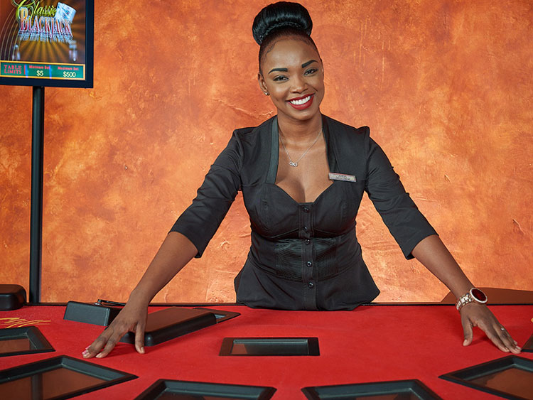 dtours-jamaica-attractions-coral-cliff-gaming-lounge-dealer