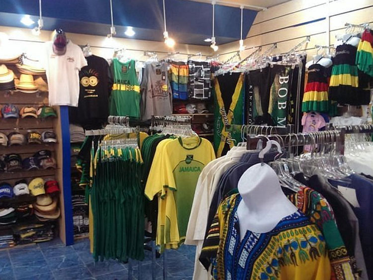 dtours-jamaica-attractions-hipstrip-craft-market-and-shopping-1