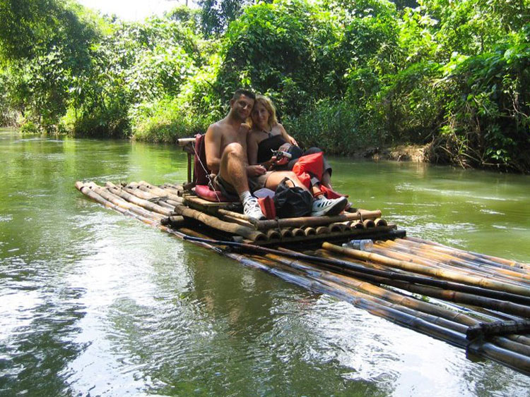 dtours-jamaica-attractions-martha-brae-rafting-2