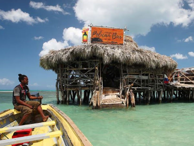 dtours-jamaica-attractions-pelican-bar-3