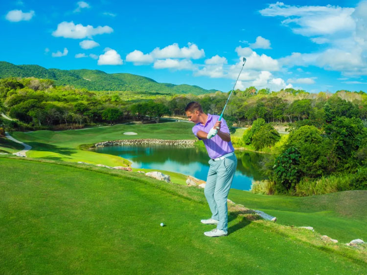 dtours-jamaica-attractions-white-witch-golf-course-3